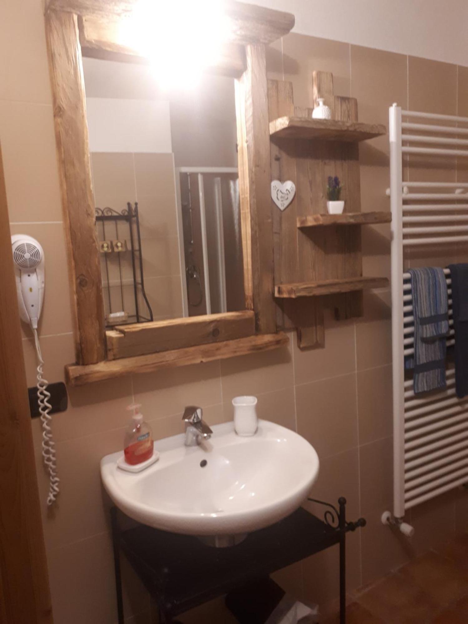 Baita De Eliseo B&B Valdisotto Værelse billede