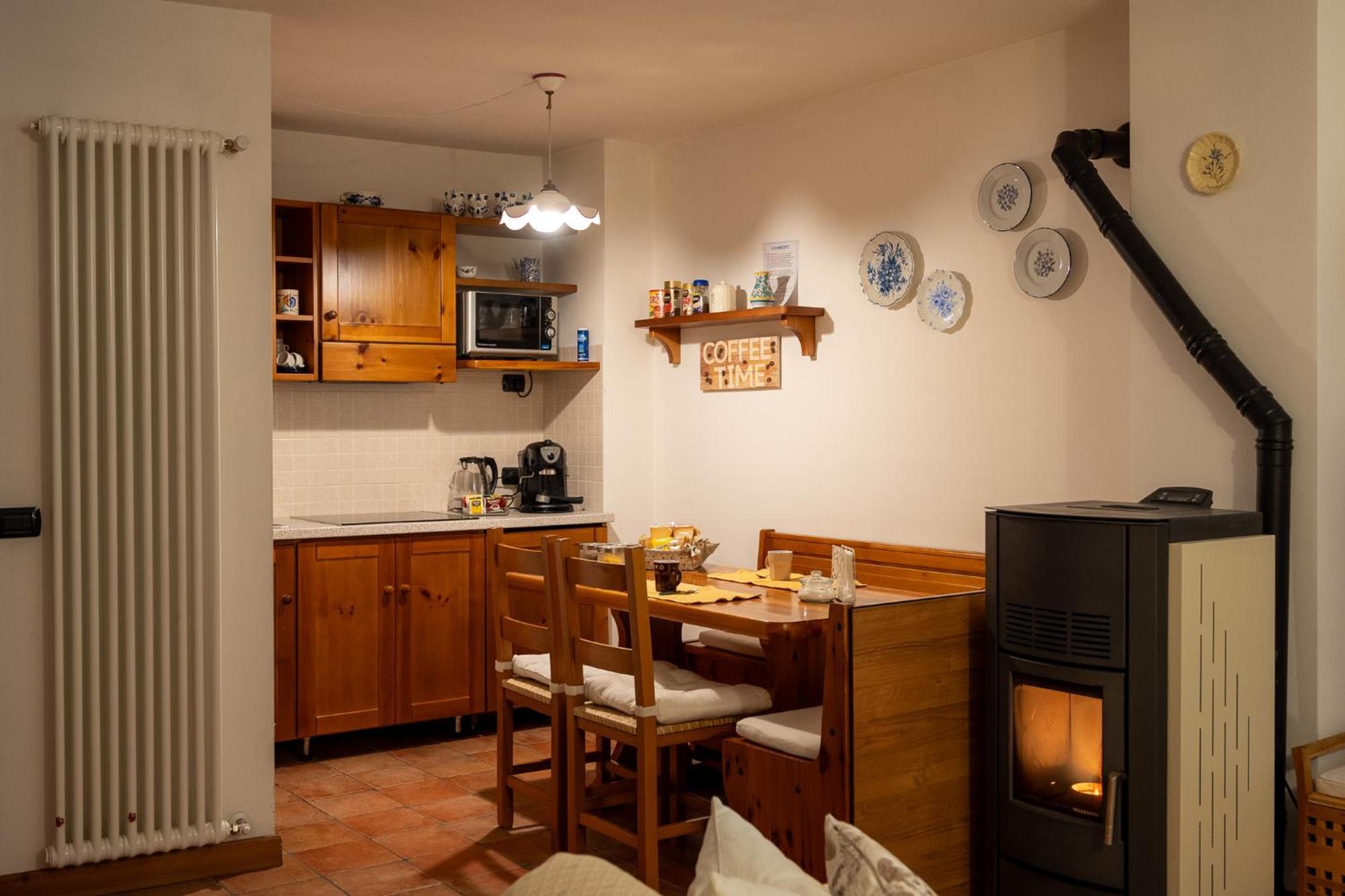 Baita De Eliseo B&B Valdisotto Eksteriør billede